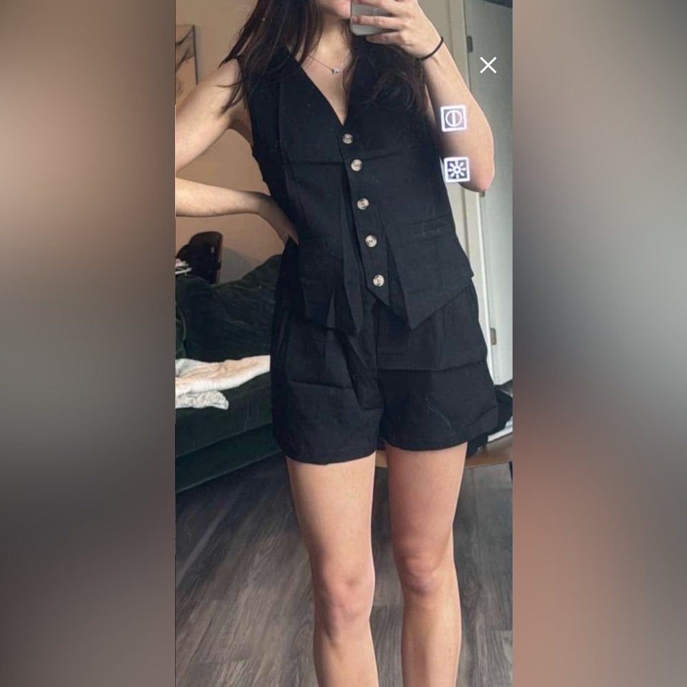 Black High-Waist Women's Tailored Shorts - Brand